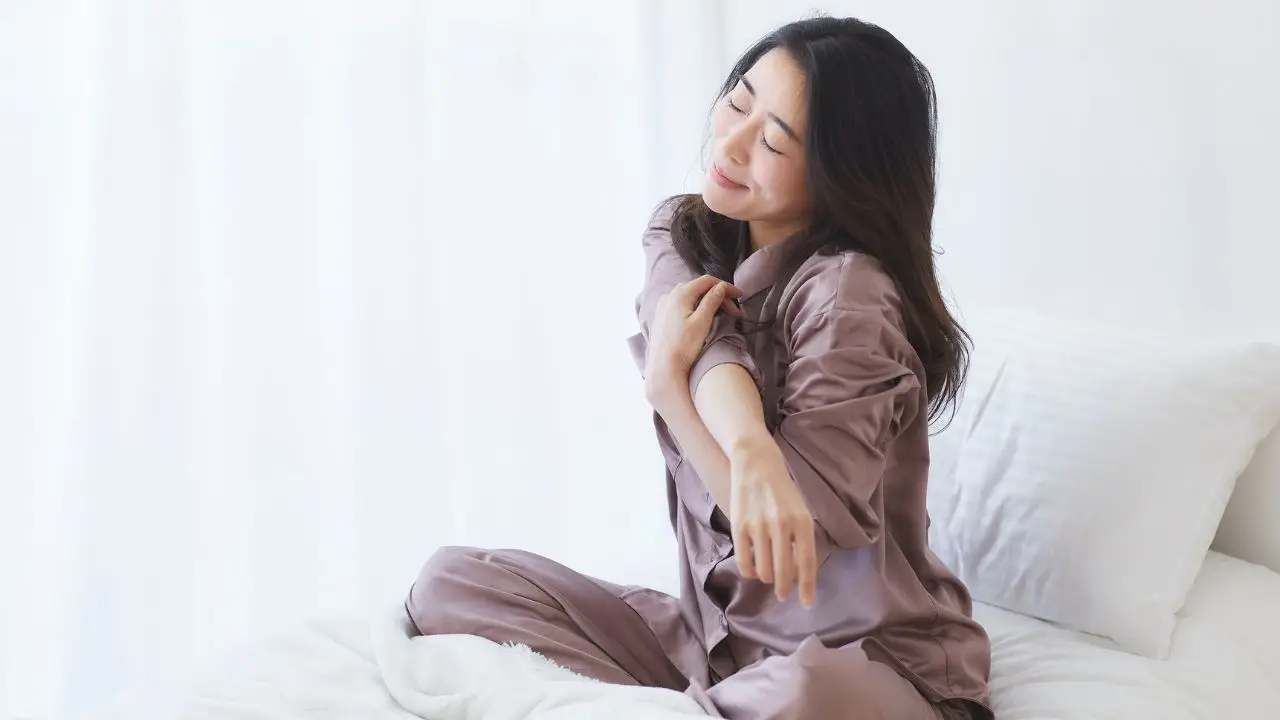 寒い冬の朝、体がスッと動き出す簡単ストレッチ